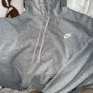 Nike Men's Heather Gray Pullover Hoodie
